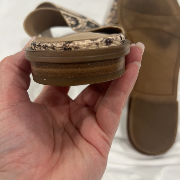 Franco Sarto cross band snake skin sandal - Picture 3 of 4